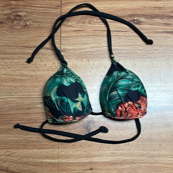 Botanical Tree Leaf Bikini Top - Picture 2 of 5